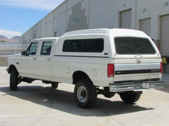 1992 Ford F-350 1 Owner Low Miles 4X4 Crew Cab 7.3 Diesel XLT - photo 4