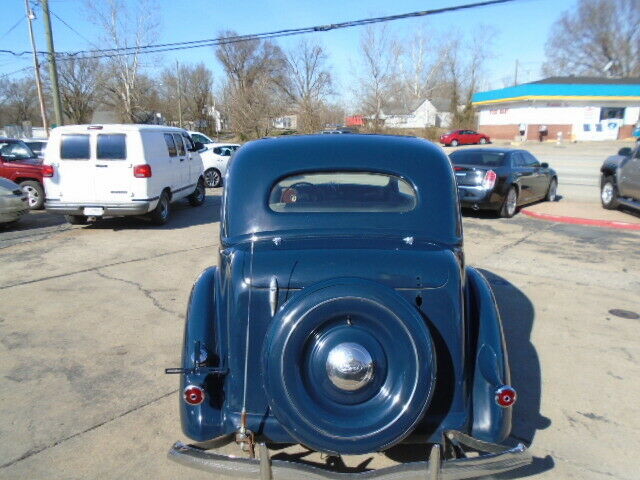 1936 Ford Deluxe - photo 2