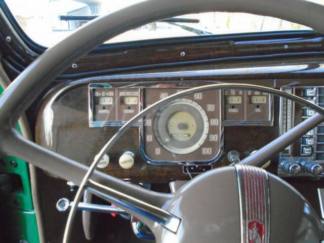 1940 Plymouth Deluxe Touring Sedan - photo 12