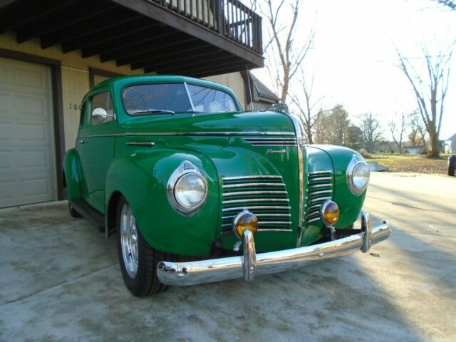1940 Plymouth Deluxe Touring Sedan - photo 7