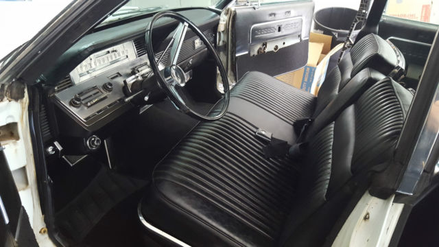 1966 Lincoln Continental - photo 6