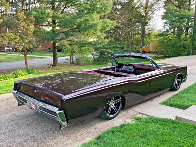 1966 Lincoln Continental Convertible - photo 10