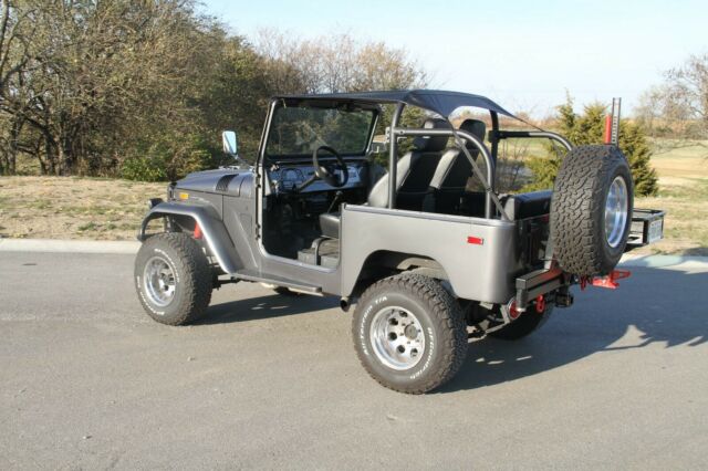 1971 Toyota Land Cruiser - photo 3