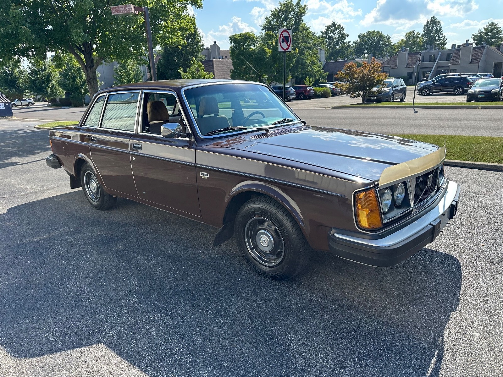 1979 Volvo 240 244DL 4-SPEED MANUAL 1 OWNER - photo 7