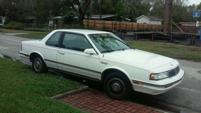 1988 Oldsmobile Cutlass - photo 2