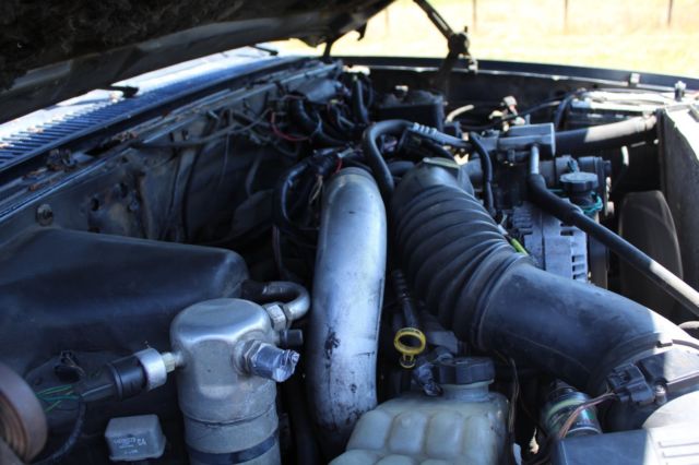 1989 Chevrolet Suburban DURAMAX DIESEL - photo 12