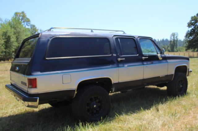 1989 Chevrolet Suburban DURAMAX DIESEL - photo 4