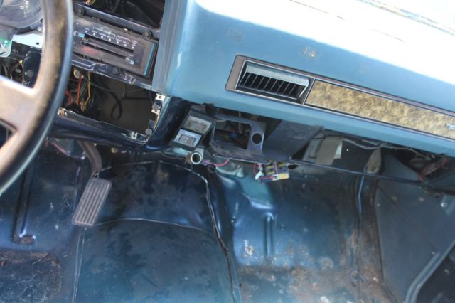 1989 Chevrolet Suburban DURAMAX DIESEL - photo 9