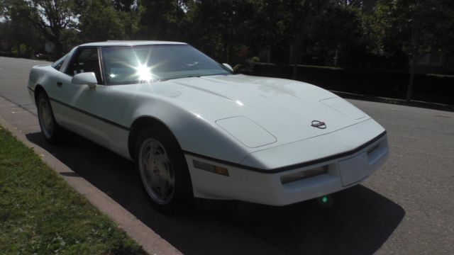 1989 Chevrolet Corvette - photo 3