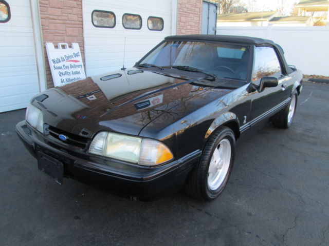 1989 Ford Mustang LX 5.0 2dr Convertible - photo 7