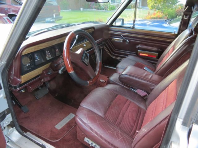 1990 Jeep Wagoneer - photo 10