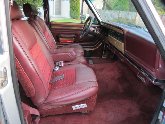 1990 Jeep Wagoneer - photo 11