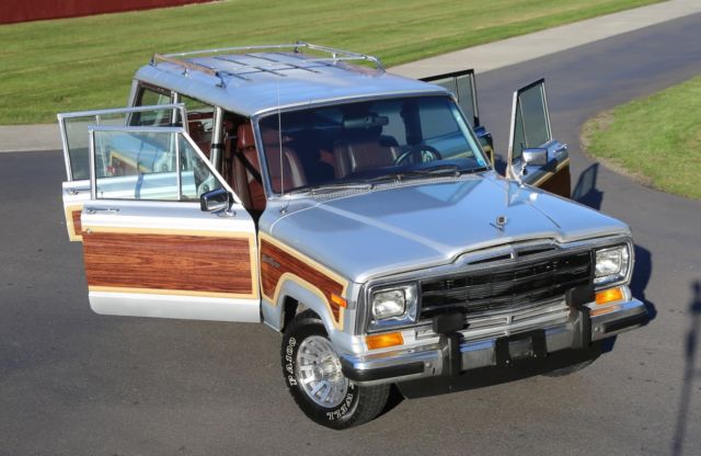 1990 Jeep Wagoneer - photo 7