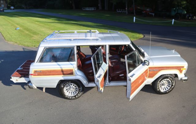 1990 Jeep Wagoneer - photo 8