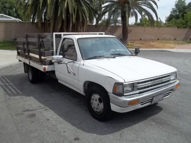 1990 Toyota Tacoma - photo 2