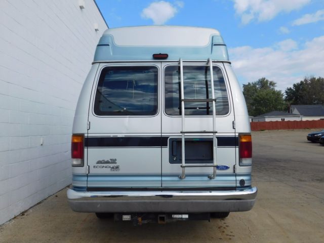 1992 Ford E-Series Van XL Extended Cargo Van 2-Door - photo 5