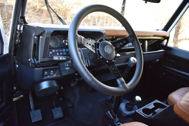 1992 Land Rover Defender 110 - photo 7