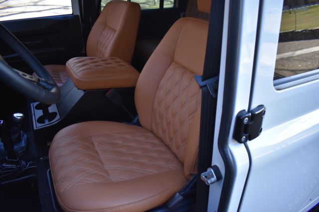 1992 Land Rover Defender 110 - photo 8