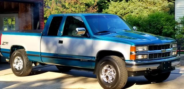 1994 Chevrolet C/K Pickup 1500 SILVERADO - photo 3