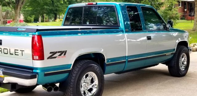 1994 Chevrolet C/K Pickup 1500 SILVERADO - photo 4