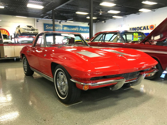 1963 Chevrolet Corvette Convertible! Beautiful color combination - photo 6