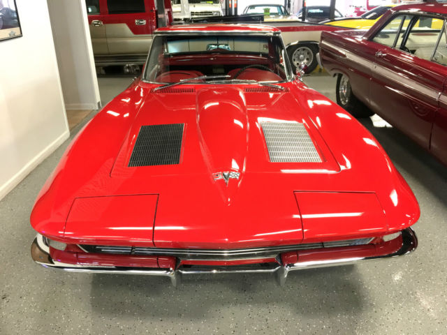 1963 Chevrolet Corvette Convertible! Beautiful color combination - photo 7