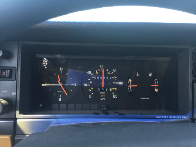 1989 Volvo 240 - photo 11