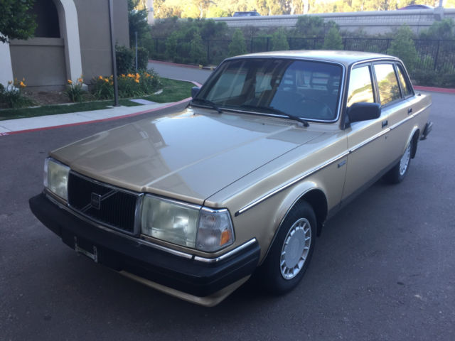 1989 Volvo 240 - photo 2