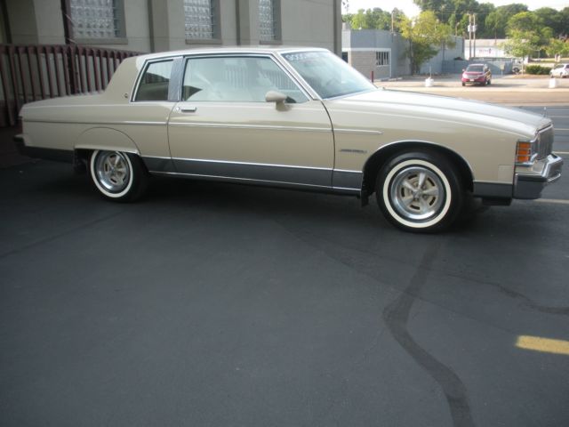 1981 Pontiac Bonneville - photo 10