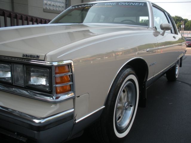 1981 Pontiac Bonneville - photo 4