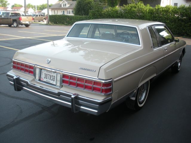 1981 Pontiac Bonneville - photo 7