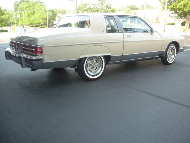 1981 Pontiac Bonneville - photo 9