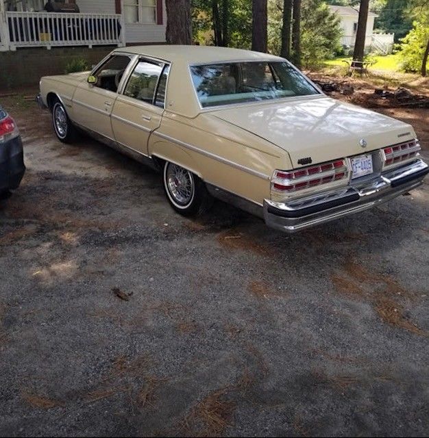 1979 Pontiac Bonneville - photo 3