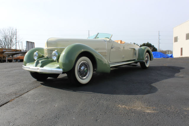 1937 Cord CORD BOAT TAIL SPEEDSTER REPLICA 1937 CORD BOAT TAIL SPEEDSTER REPLICA - photo 2