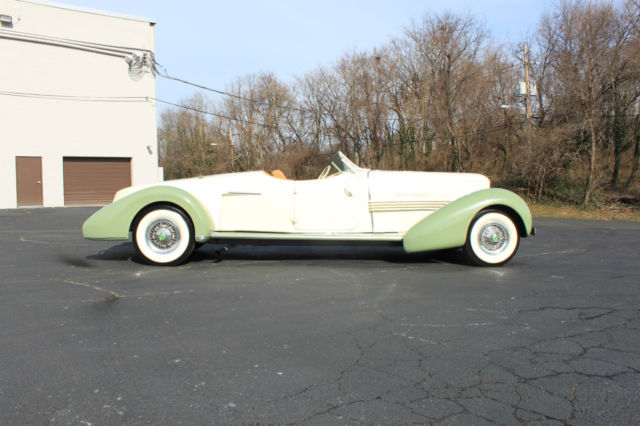1937 Cord CORD BOAT TAIL SPEEDSTER REPLICA 1937 CORD BOAT TAIL SPEEDSTER REPLICA - photo 5