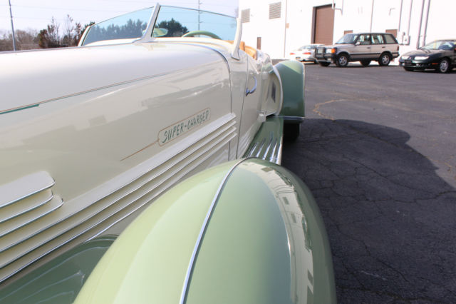 1937 Cord CORD BOAT TAIL SPEEDSTER REPLICA 1937 CORD BOAT TAIL SPEEDSTER REPLICA - photo 8