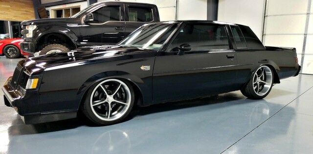 -BLACK Buick Regal with 40000 Miles available now! 1987 Buick Regal GRAND NATIONAL