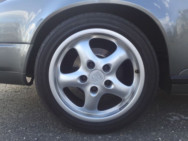 1988 Porsche 911 Carrera Coupe 2-Door - photo 11