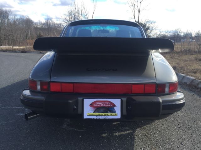 1988 Porsche 911 Carrera Coupe 2-Door - photo 4