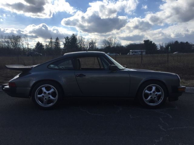 1988 Porsche 911 Carrera Coupe 2-Door - photo 7