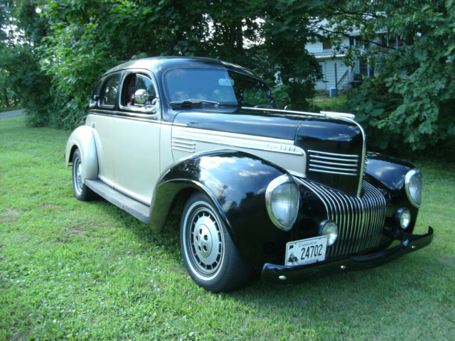 ! GREAT FIND!! 8 cyl engine verry driveable car go anywhere 1939 Chrysler Royal royal