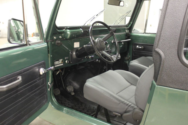1979 Jeep CJ RESTORED 1979 JEEP CJ7 4X4 HARDTOP - photo 4