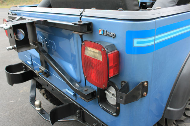 1985 Jeep CJ AMAZING 1985 AMC / JEEP CJ7 RENEGADE 4X4 - photo 11