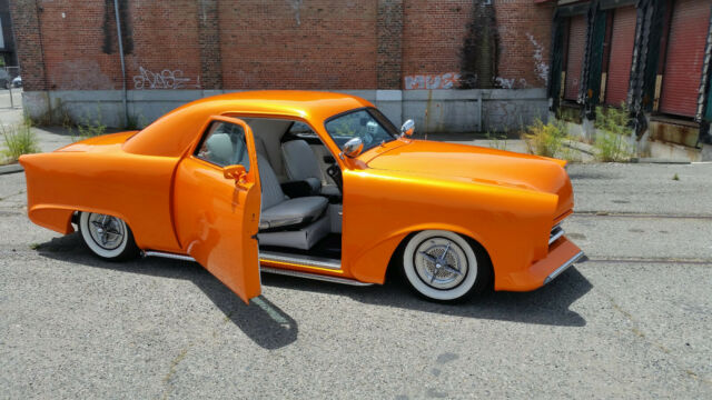 1949 Ford Custom Business Coupe - photo 2