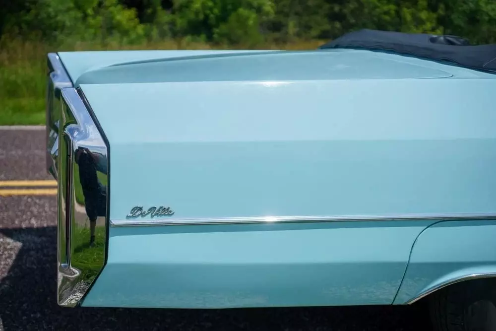 1966 Cadillac Coupe Deville Convertible Convertible - photo 11
