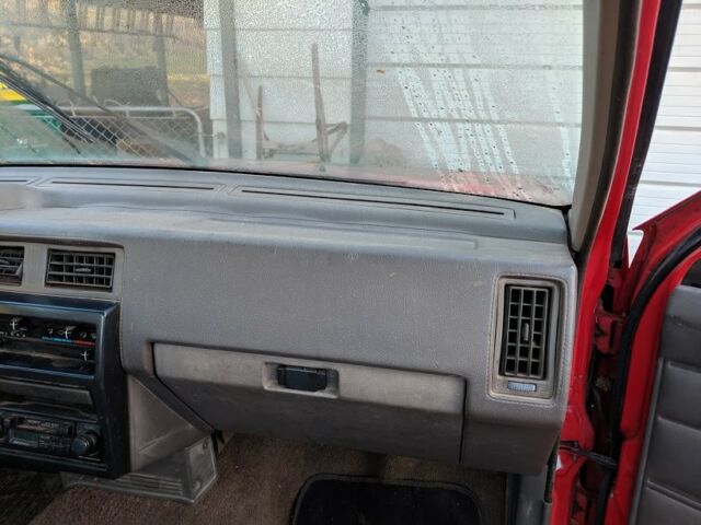 1990 Nissan Other Pickups Some - photo 7