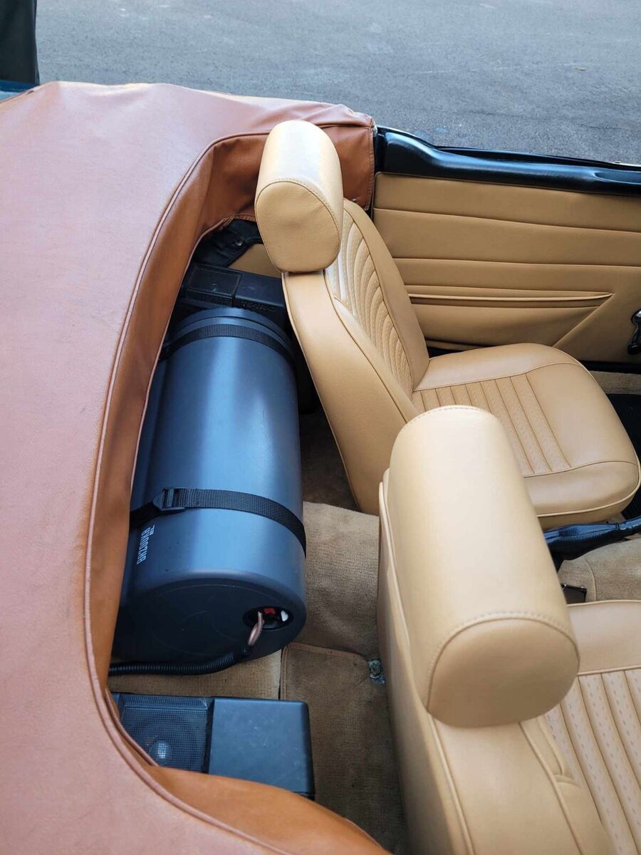 1973 Triumph TR-6 CONVERTIBLE - photo 13