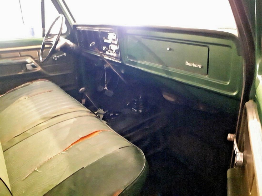 1974 Ford F-250 - photo 12