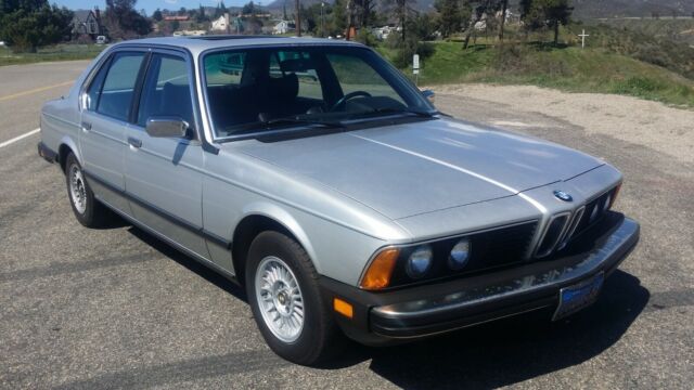 1982 BMW 7-Series 733i - photo 2