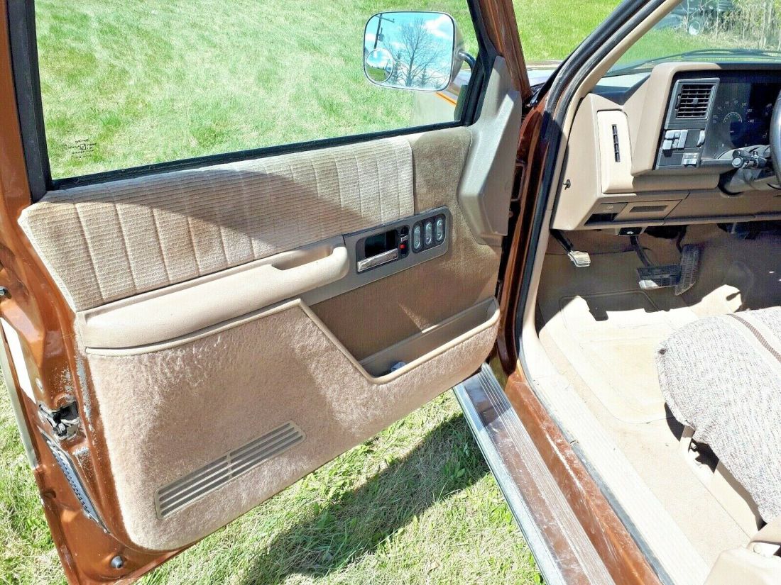 1990 GMC Sierra 1500 - photo 8